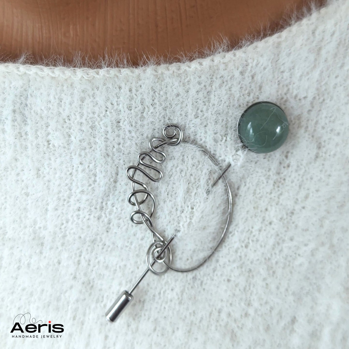 Ac Rever/ Brosa Pale Green