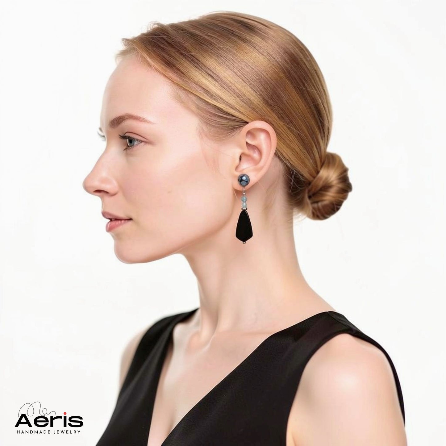 Cercei handmade eleganti si rafinati, pe model