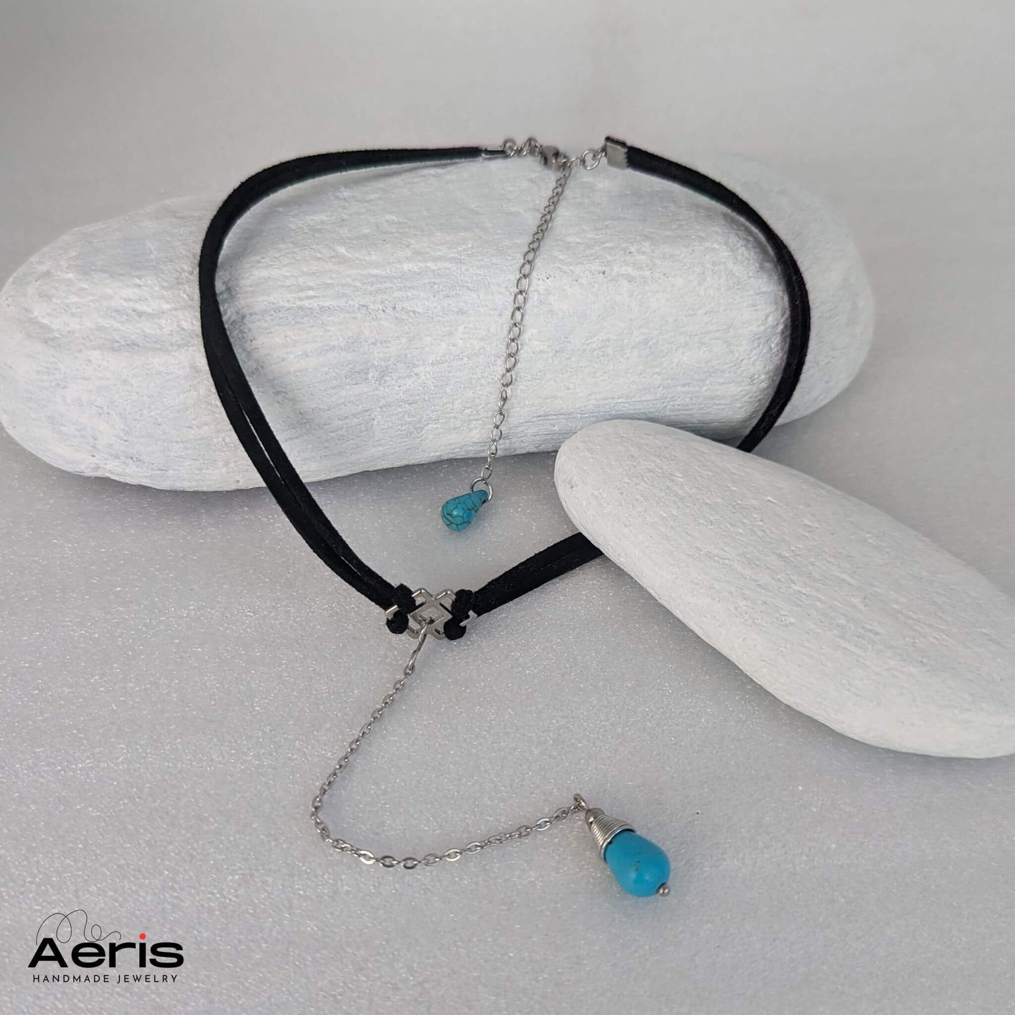 Choker boem negru cu picatura din turcoaz