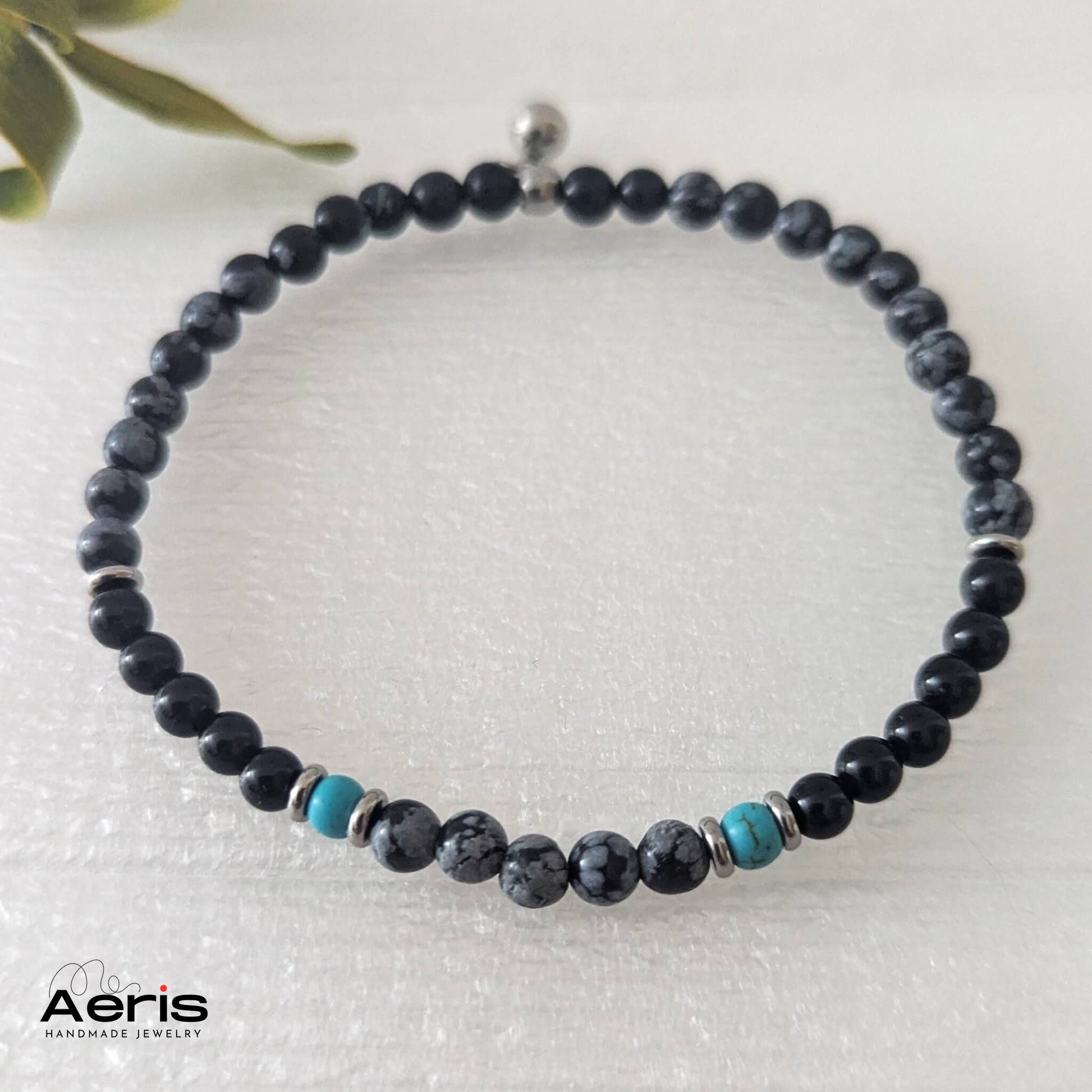 Bratara handmade elastica cu pietre semipretioase