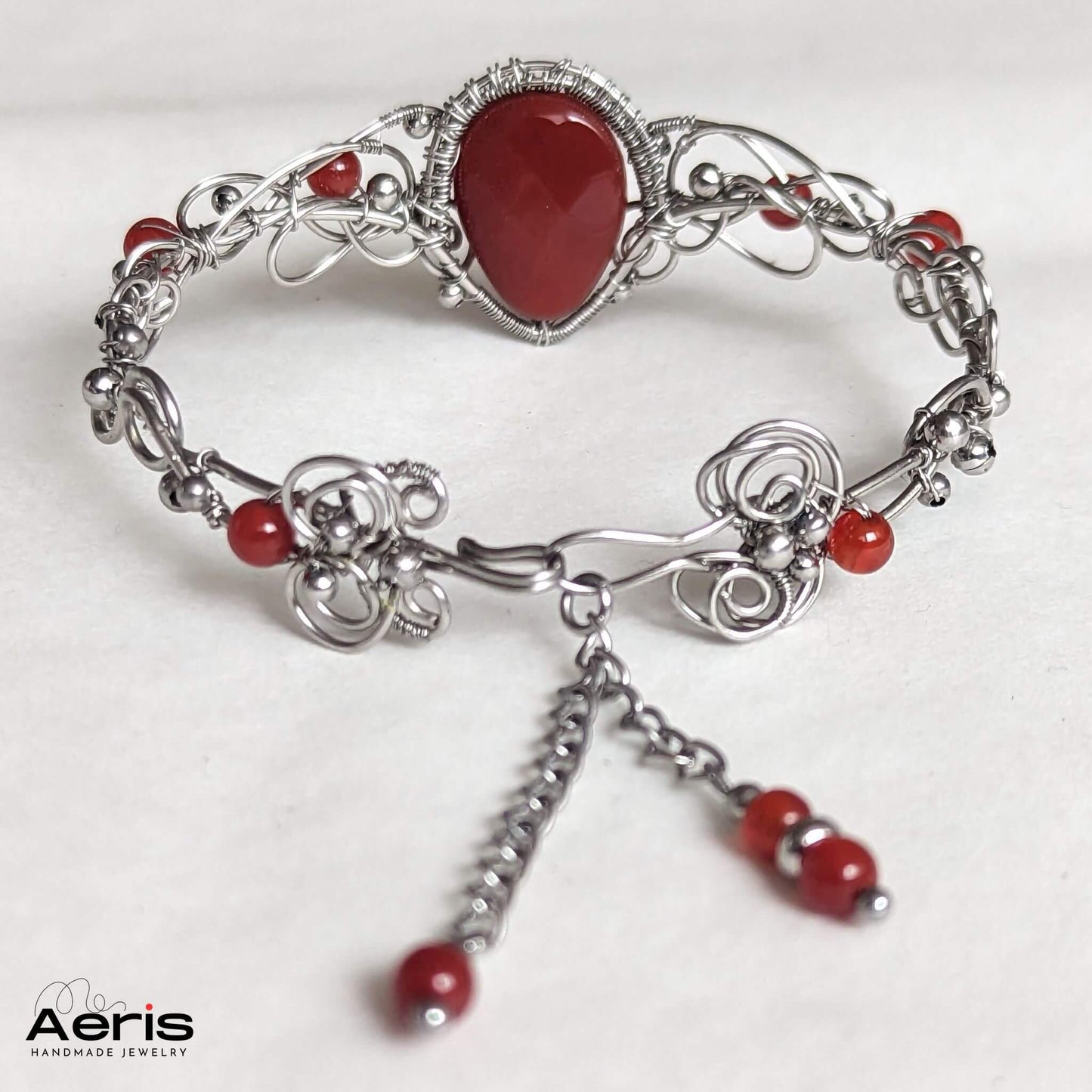 Sistem de inchidere handmade pentru bratara
