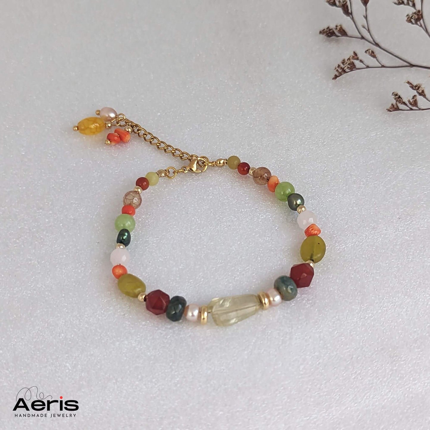 Batara handmade cu charmuri