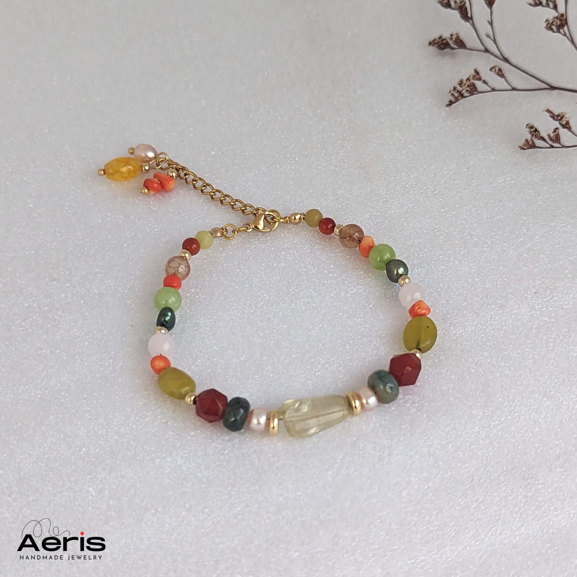 Batara handmade cu charmuri