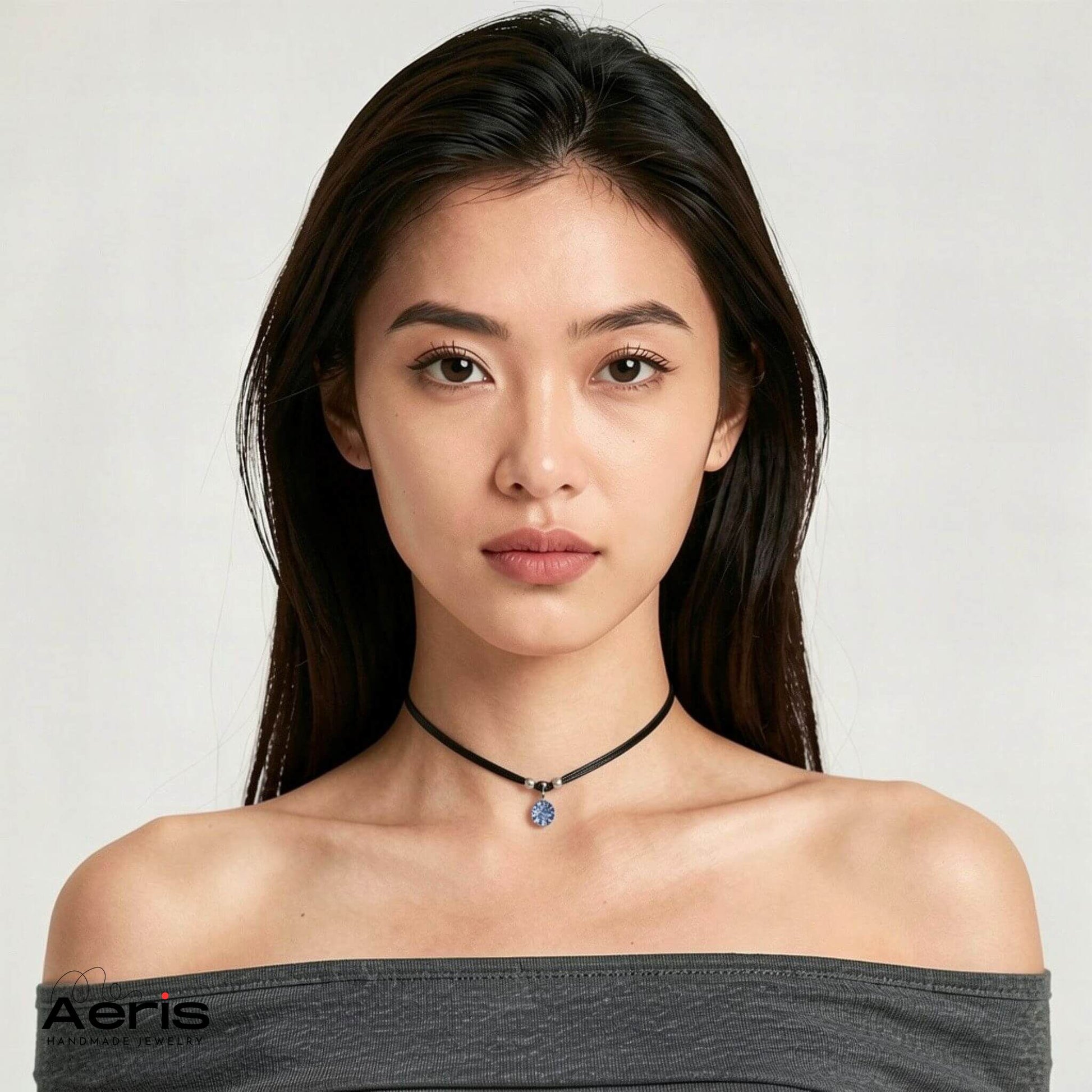 Choker minimalist pe model