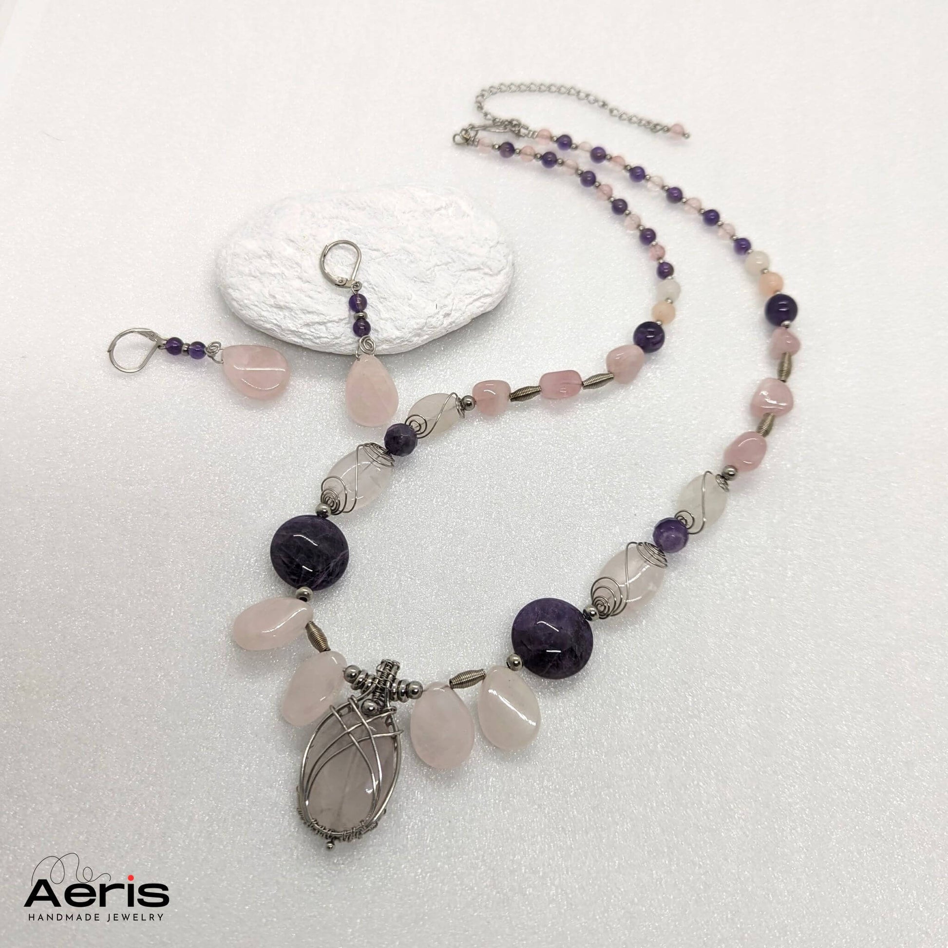 Set elegant cu pietre mari naturale